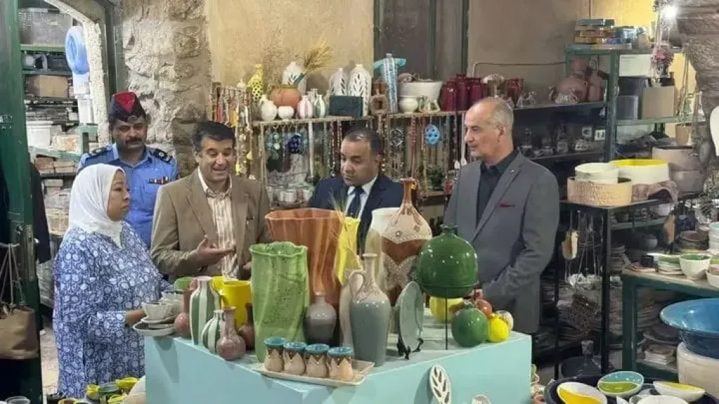 متابعةً للمخرجات الحكومية: مدير ”المؤسسة التعاونية الأردنية” يطلع على مشاريع ”سيدات عراق الأمير”