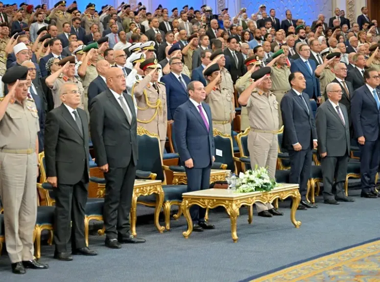الرئيس السيسي: مصر تستهدف خفض التصعيد بالمنطقة وحل أزمة الخليج