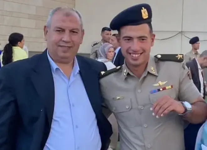 بوابة ”التعاونيات المصرية” تهنئ المحاسب أيمن عبد الحميد نائب مدير الاتحاد التعاونى الزراعى بتخرج نجله ”محمد” من الكلية الحربية