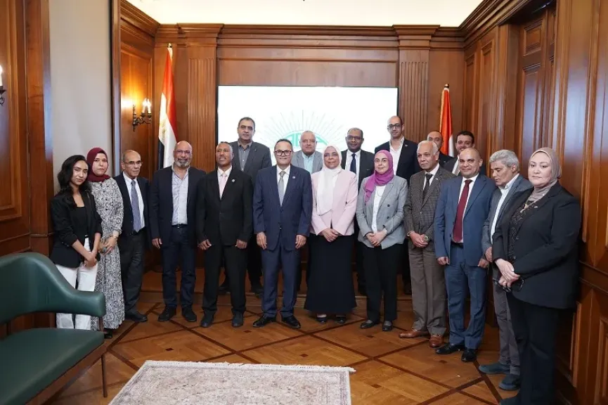 اتفاقيات التجارة الحرة وقواعد المنشأ على مائدة نقاش رجال أعمال الإسكندرية