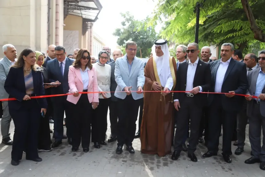 وزيرا الزراعة والتنمية المحلية والبيئة  ومحافظو الجيزة والفيوم وقنا والوادي الجديد يفتتحون فعاليات النسخة الخامسة من مهرجان النباتات الطبية والعطرية