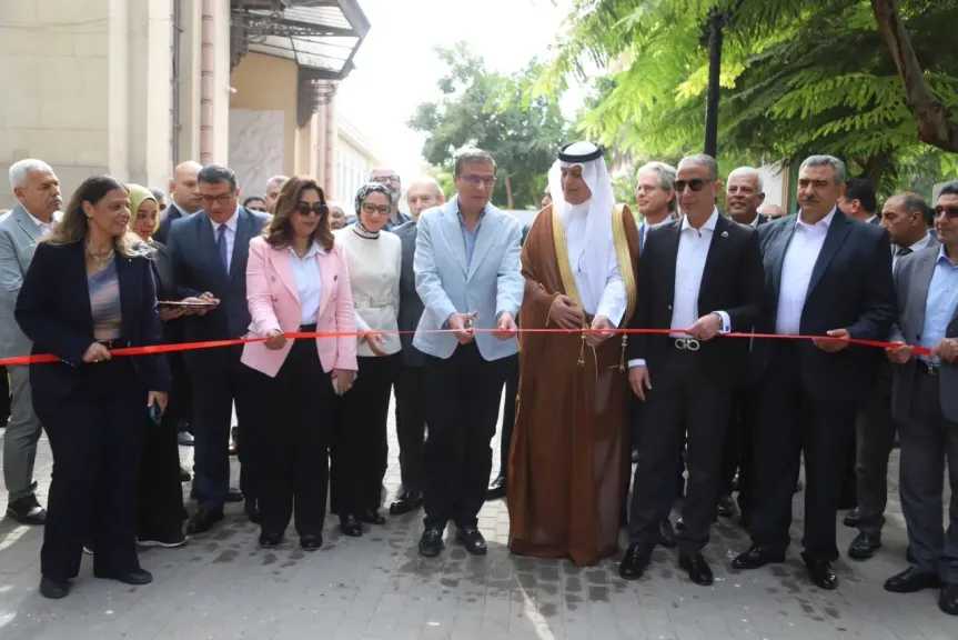 وزيرا الزراعة والتنمية المحلية والبيئة  ومحافظو الجيزة والفيوم وقنا والوادي الجديد يفتتحون فعاليات النسخة الخامسة من مهرجان النباتات الطبية والعطرية